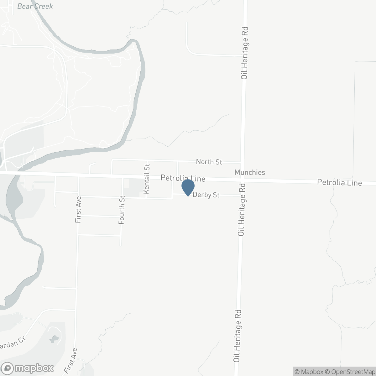 416 HOLLAND STREET, Petrolia, Ontario N0N 1R0